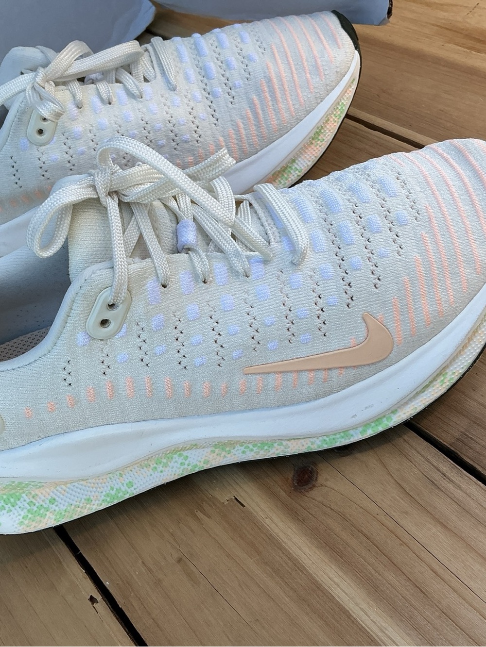 Nike Women's White & Peach Knit Running Sneakers - Picture 3 of 9